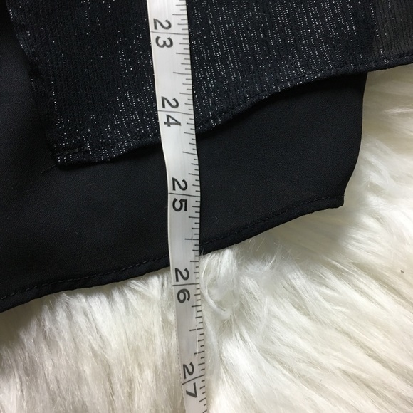 !! Apt 9 shimmer split back blouse - Picture 6 of 7